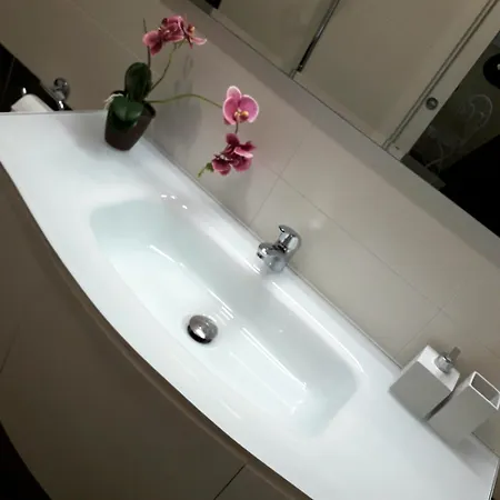 Mercedes לינה וארוחת בוקר 3*