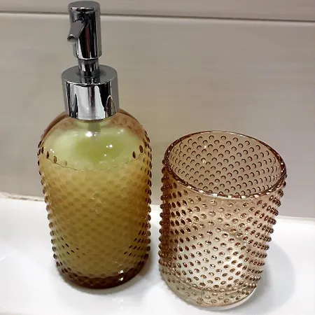 לינה וארוחת בוקר Mercedes בולוניה