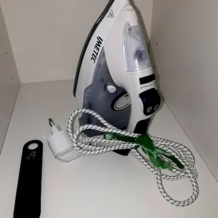 Mercedes 3* בולוניה