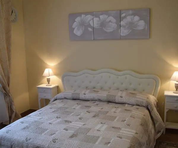 Bed & Breakfast Mercedes 3*