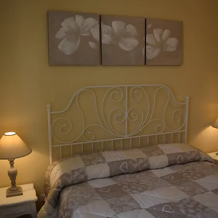 فندق مبيت وإفطار Mercedes